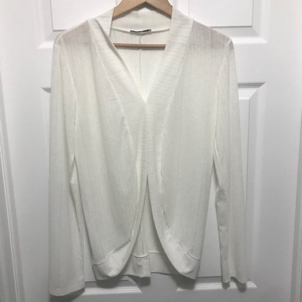 Zara Cut Out Top. Size: Large